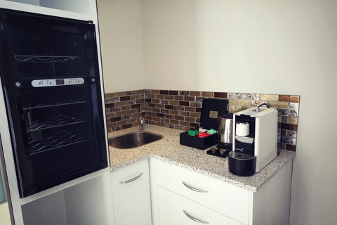 Swan River Hotel - Accommodation Fremantle 38