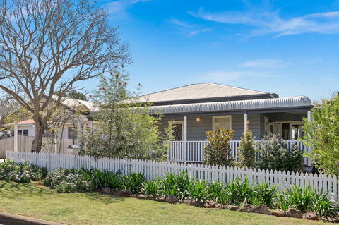 Lavender Cottage - Accommodation Fremantle 0