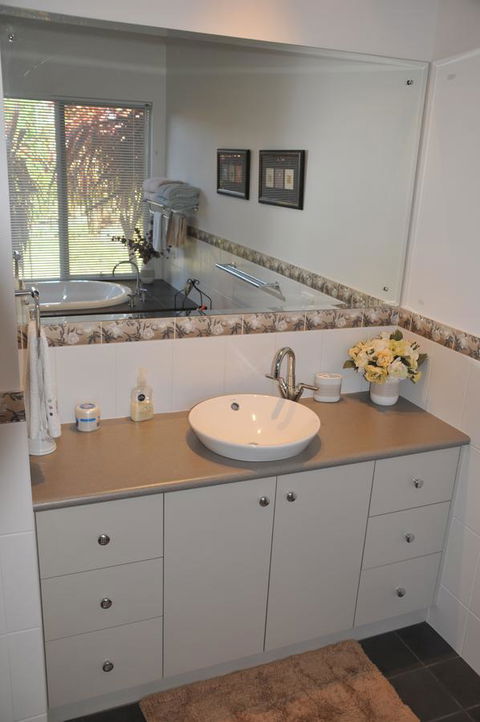 Glenelg On King Bed & Breakfast - Accommodation Fremantle 25