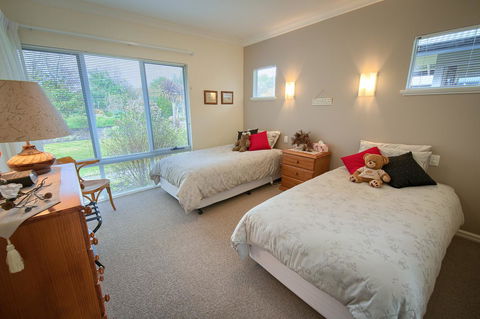 Glenelg On King Bed & Breakfast - Accommodation Fremantle 4