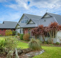 Glenelg on King Bed  Breakfast - Accommodation Fremantle