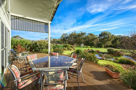 Glenelg On King Bed & Breakfast - Accommodation Fremantle 6
