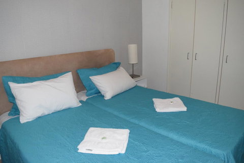 Centre Of Perth Whole Apartment W/view&spa&pool&wifi - Accommodation Fremantle 11