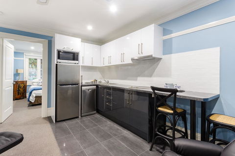 Blue Door Apartments - Accommodation Fremantle 3