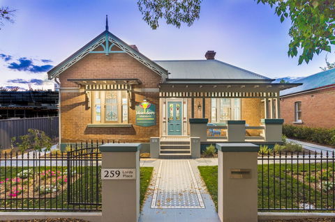 Blue Door Apartments - Accommodation Fremantle 0