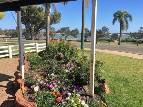 Kalbarri Seafront Villas - Accommodation Fremantle 10