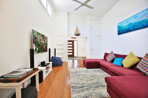 Calming Waters - Pet Friendly - Community Pool - Accommodation Fremantle 3
