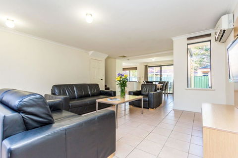 Country Comfort Perth - Accommodation Fremantle 22