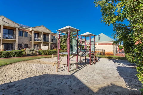 Country Comfort Perth - Accommodation Fremantle 40