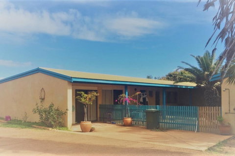 Surf Shack - Accommodation Fremantle 3