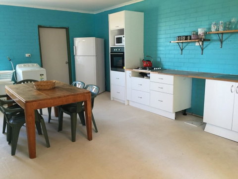 Surf Shack - Accommodation Fremantle 1
