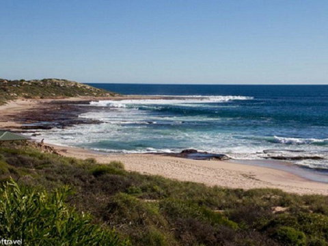 Surf Shack - Accommodation Fremantle 2