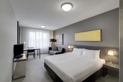 Punthill Norwest - Accommodation Fremantle 7