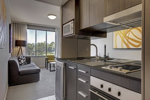 Punthill Norwest - Accommodation Fremantle 4