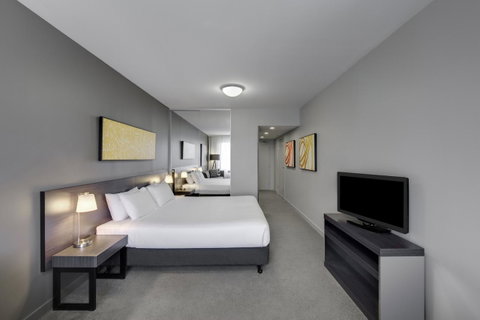 Punthill Norwest - Accommodation Fremantle 11