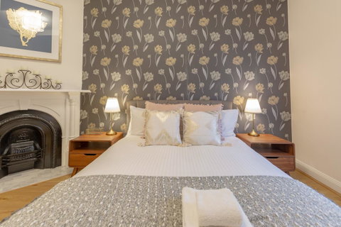 Heritage Townhouse Near Harbour Bridge - Accommodation Fremantle 22