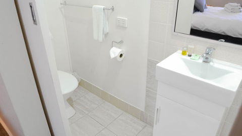Almond Inn - Accommodation Fremantle 19