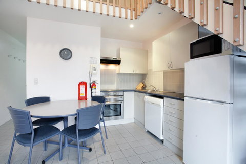 Lantern 1 Bedroom Balcony With Panoramic View - Accommodation Fremantle 17