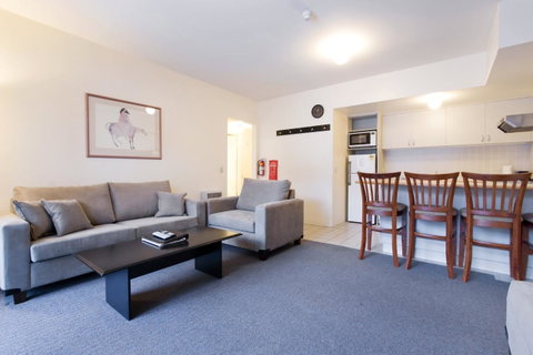 Lantern 1 Bedroom Balcony With Panoramic View - Accommodation Fremantle 27