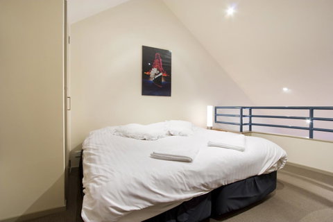 Lantern 1 Bedroom Balcony With Panoramic View - Accommodation Fremantle 34