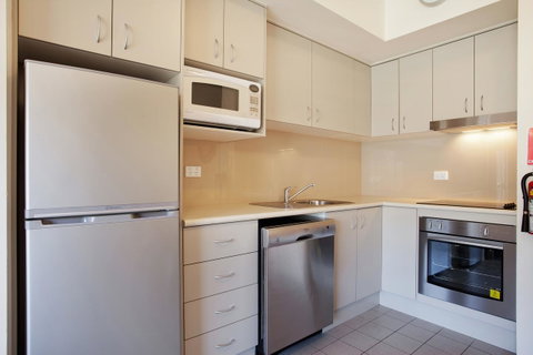 Lantern 1 Bedroom Balcony With Panoramic View - Accommodation Fremantle 29