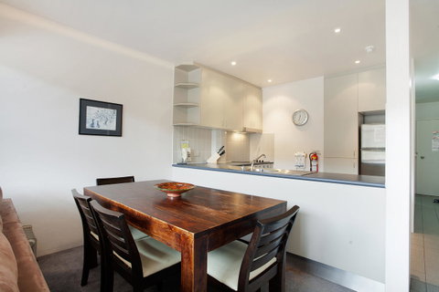 Lantern 1 Bedroom Balcony With Panoramic View - Accommodation Fremantle 8