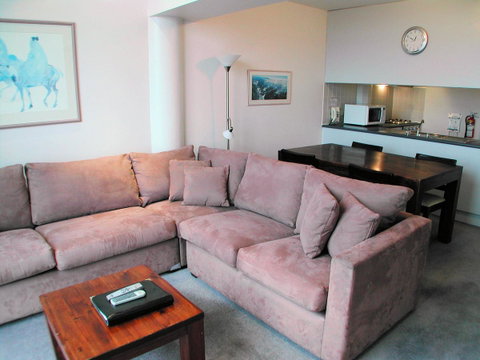 Lantern 1 Bedroom Balcony With Panoramic View - Accommodation Fremantle 20