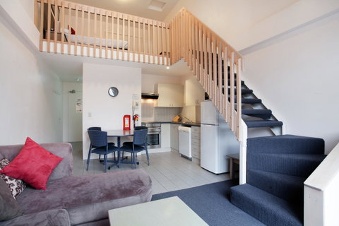Lantern 1 Bedroom Balcony With Panoramic View - Accommodation Fremantle 15