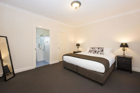 Colonial Court Villas - Accommodation Fremantle 14