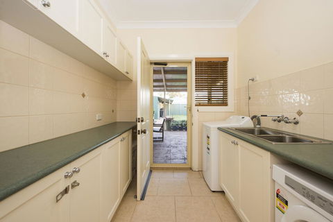 Colonial Court Villas - Accommodation Fremantle 7