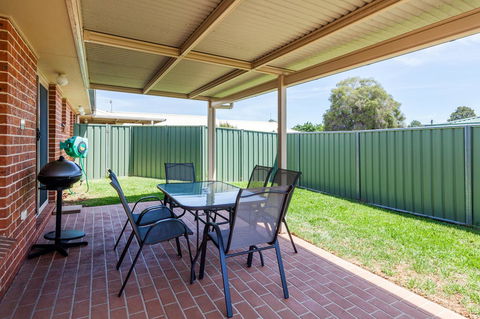 Colonial Court Villas - Accommodation Fremantle 0