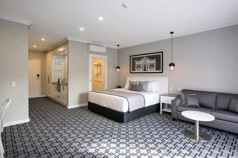 CH Boutique Hotel & Apartments, Ascend Hotel Collection - Accommodation Fremantle 0