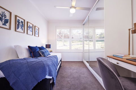 Bright And Spacious Family Home With Leafy Deck - Accommodation Fremantle 28