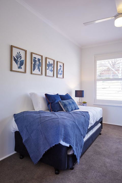 Bright And Spacious Family Home With Leafy Deck - Accommodation Fremantle 30