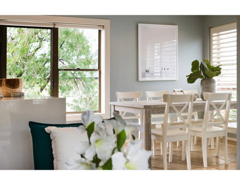 Beachside Getaway In Freshie W Parking - Accommodation Fremantle 3