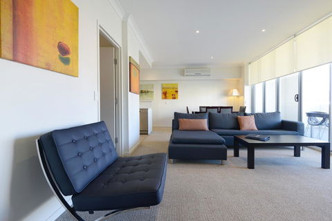 Macquarie Waters Boutique Apartment Hotel - Accommodation Fremantle 11