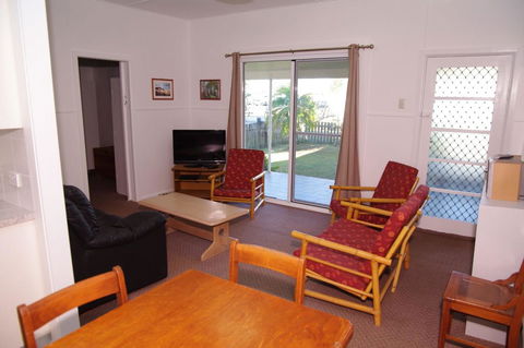 Fleur Cottage, 7 Willow Street - Accommodation Fremantle 6
