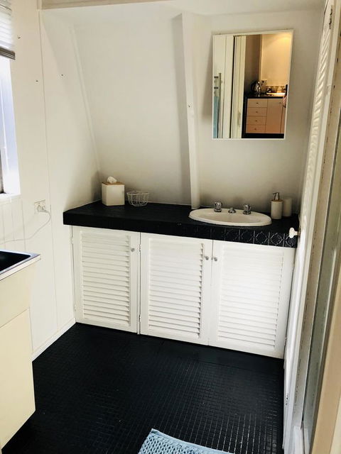 Little Blue Beach House - Accommodation Fremantle 13
