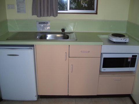 Glenwood Tourist Park & Motel - Accommodation Fremantle 16