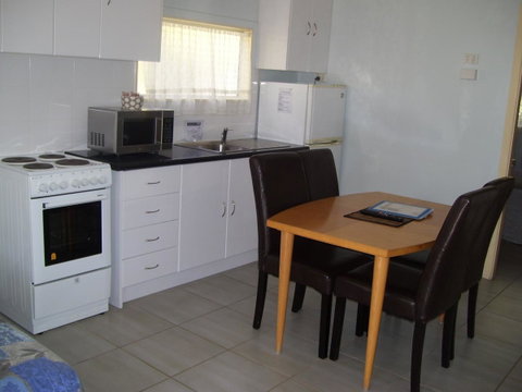 Glenwood Tourist Park & Motel - Accommodation Fremantle 29