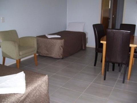 Glenwood Tourist Park & Motel - Accommodation Fremantle 12
