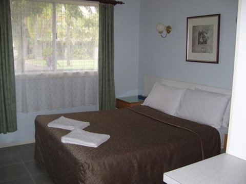 Glenwood Tourist Park & Motel - Accommodation Fremantle 13