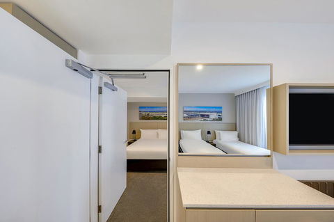 Travelodge Hotel Sydney Airport - Accommodation Fremantle 2