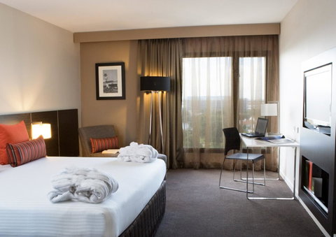 Novotel Sydney International Airport - Accommodation Fremantle 12