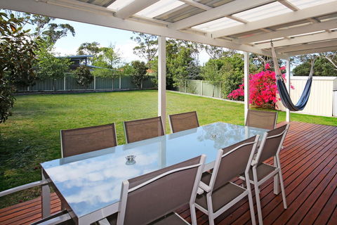 Hayes Beach House I Award Winner I 4 Mins To Beach - Accommodation Fremantle 1