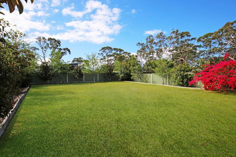 Hayes Beach House I Award Winner I 4 Mins To Beach - Accommodation Fremantle 21