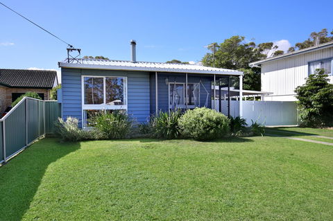 Hayes Beach House I Award Winner I 4 Mins To Beach - Accommodation Fremantle 19