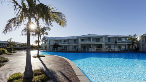 Oaks Port Stephens Pacific Blue Resort - Accommodation Fremantle 0