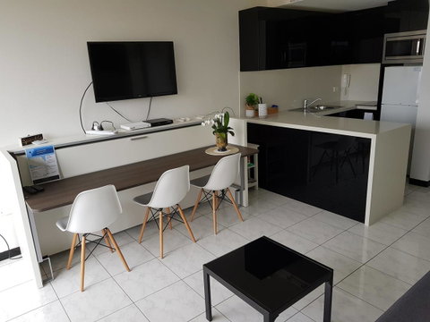 Manly Central Executive - Accommodation Fremantle 8