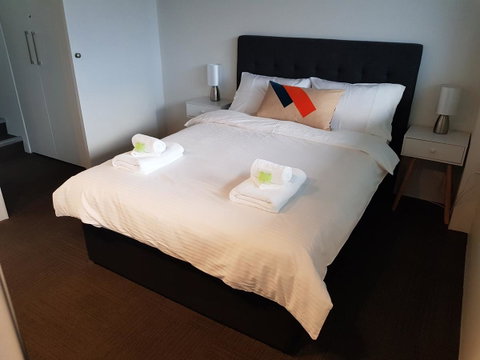 Manly Central Executive - Accommodation Fremantle 14